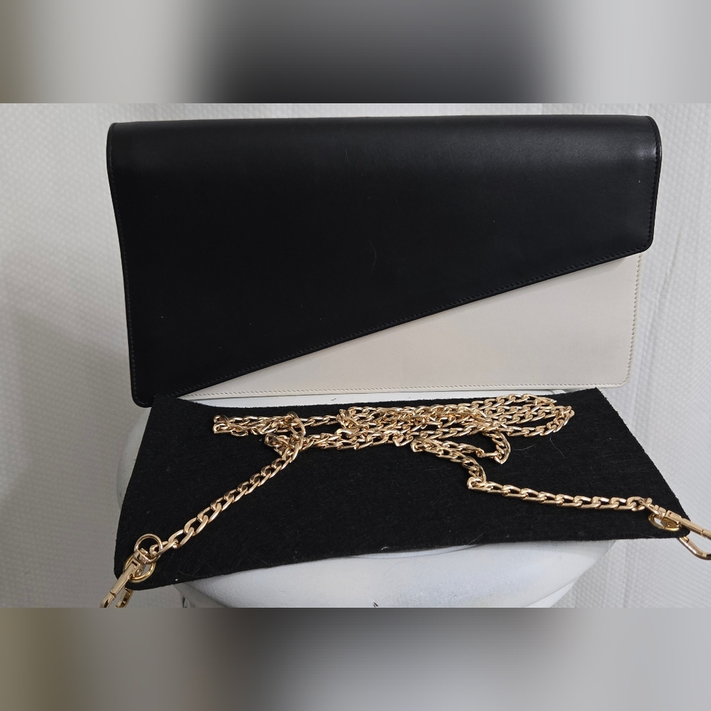 EUC YSL Saint Laurent Clutch Cream and Black Bicolor Leather w/ Chain Insert - Picture 11 of 11